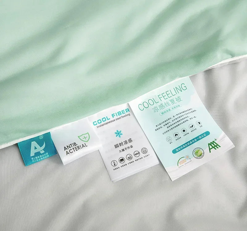 Air Condition Comforter for Summer Pure Color Ice Silk Cooling Blanket Lightweight and Smooth Twin/King Size Cold Quilt