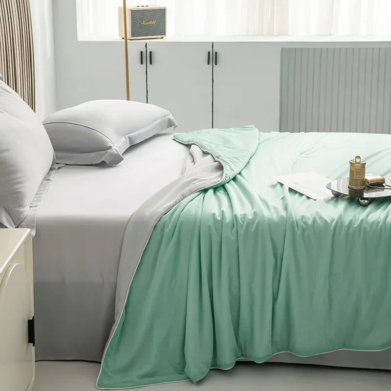 Air Condition Comforter for Summer Pure Color Ice Silk Cooling Blanket Lightweight and Smooth Twin/King Size Cold Quilt