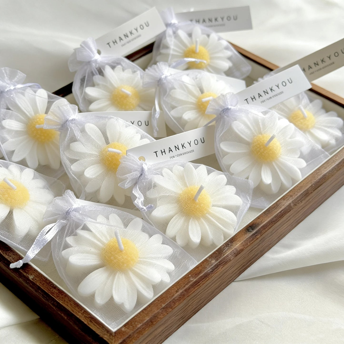 1pc/5pcs/10pcs Daisy Shaped Candles Set - Wedding Favors Gift Basket, Bridal Shower Decor, Scented Soy Wax For Home Fragrance