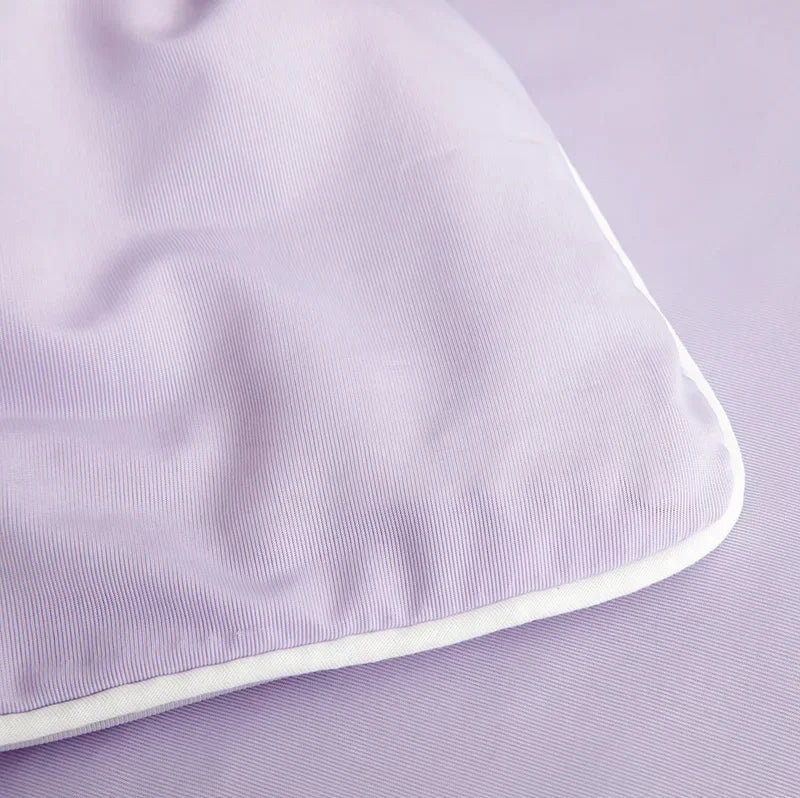 Air Condition Comforter for Summer Pure Color Ice Silk Cooling Blanket Lightweight and Smooth Twin/King Size Cold Quilt