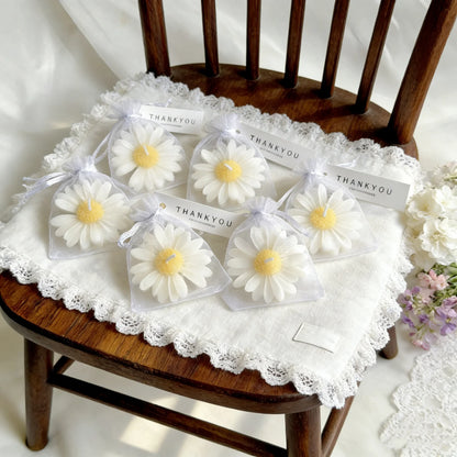 1pc/5pcs/10pcs Daisy Shaped Candles Set - Wedding Favors Gift Basket, Bridal Shower Decor, Scented Soy Wax For Home Fragrance