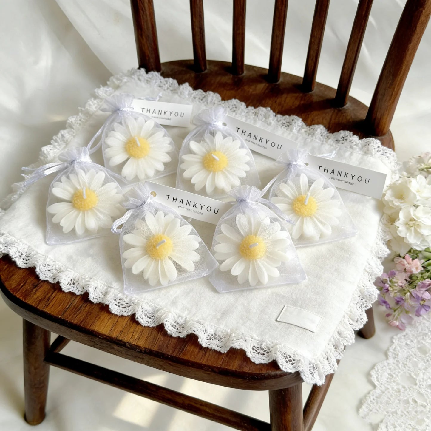 1pc/5pcs/10pcs Daisy Shaped Candles Set - Wedding Favors Gift Basket, Bridal Shower Decor, Scented Soy Wax For Home Fragrance