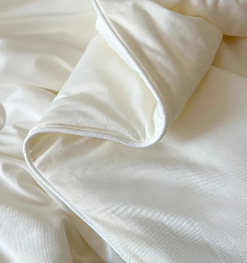 Air Condition Comforter for Summer Pure Color Ice Silk Cooling Blanket Lightweight and Smooth Twin/King Size Cold Quilt
